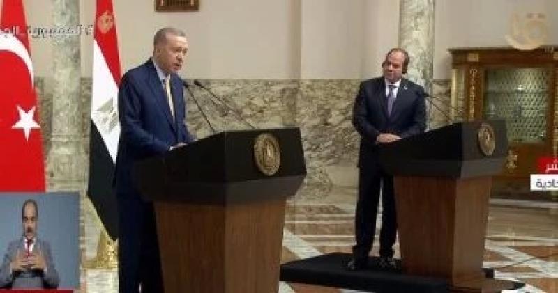 الرئيس السيسى: أكدنا ضرورة تعزيز التشاور بين مصر وتركيا حول الملف الليبى
