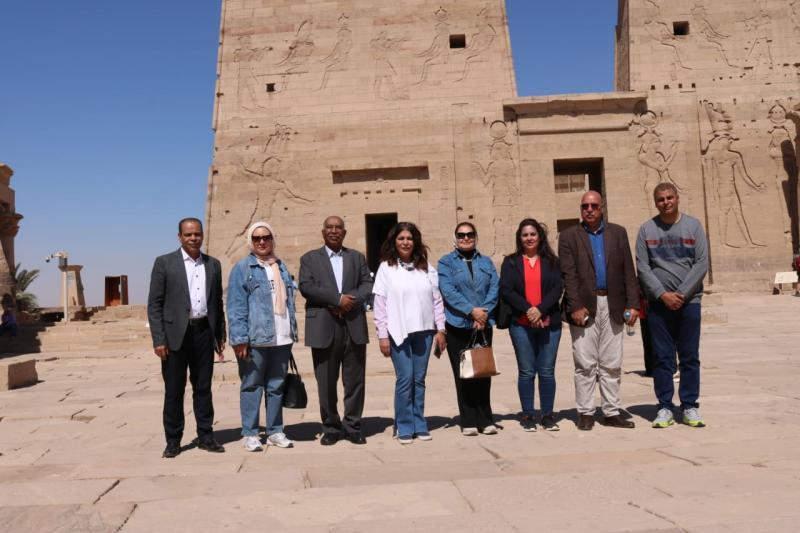 بوابة البرلمان