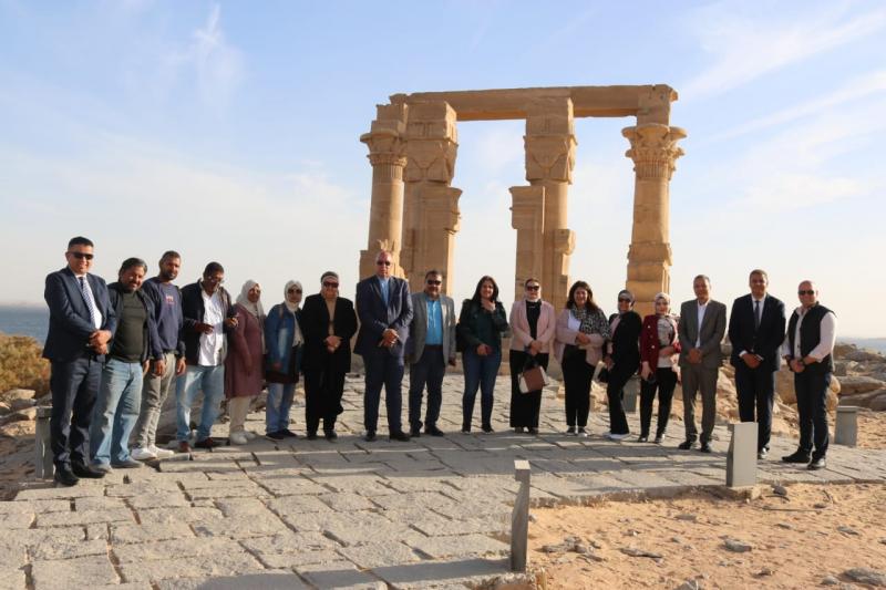 بوابة البرلمان