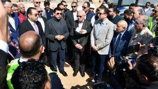 وزير الشباب والرياضة يتفقد سير الأعمال الإنشائية الجارية باستاد النادي المصري الجديد