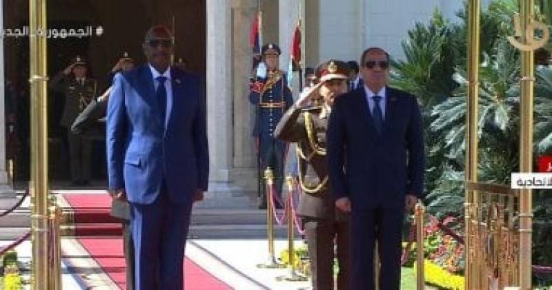مراسم استقبال رسمية لرئيس مجلس السيادة السوداني