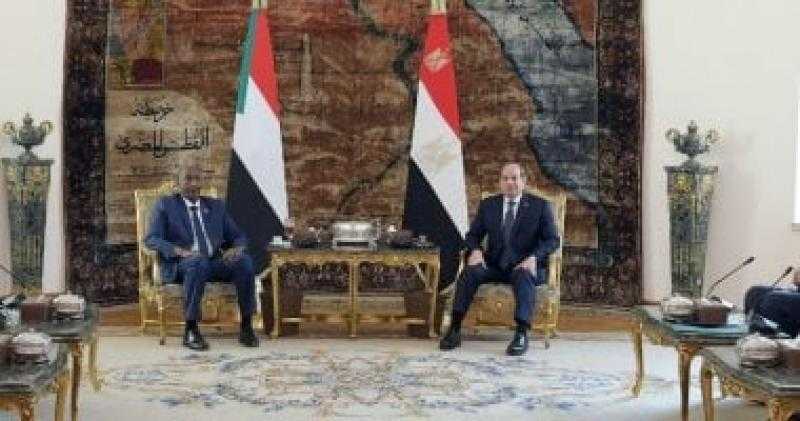 الرئيس السيسي يشدد على استمرار مصر فى تقديم الدعم الكامل لتحقيق الاستقرار بالسودان