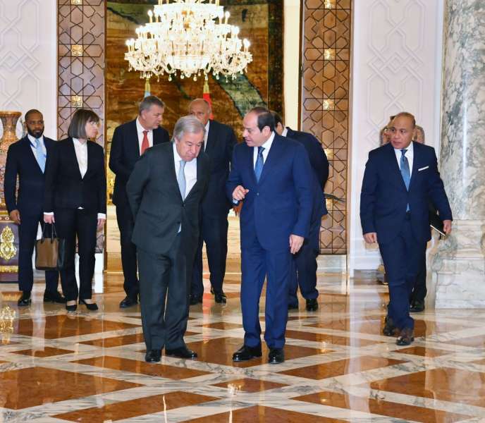 بوابة البرلمان