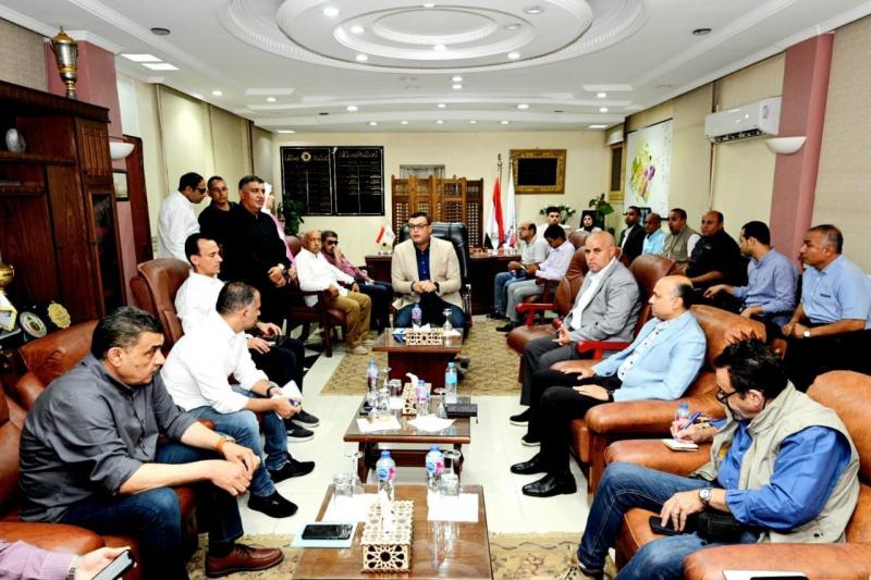 وزير الإسكان