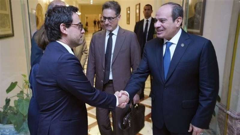 بوابة البرلمان