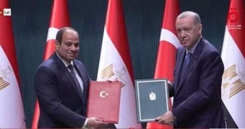 بوابة البرلمان