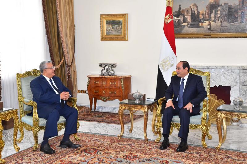 بوابة البرلمان