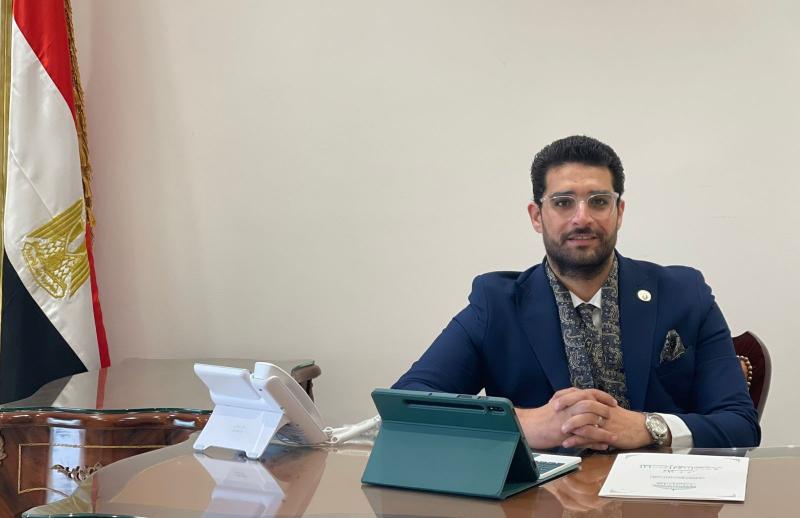 المستشار القانوني احمد شوشة يكتب: ”أطفالنا في مصيدة الخوارزميات: كيف يحميهم القانون الجديد؟”.