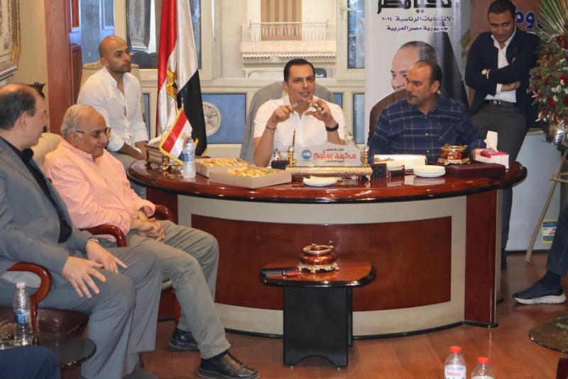 بوابة البرلمان