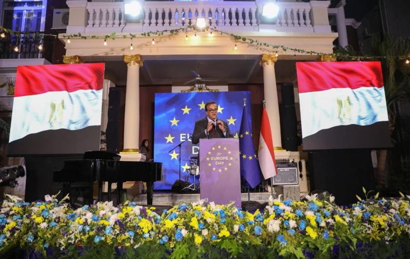 بوابة البرلمان