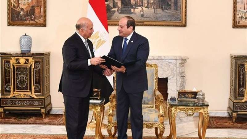 بوابة البرلمان
