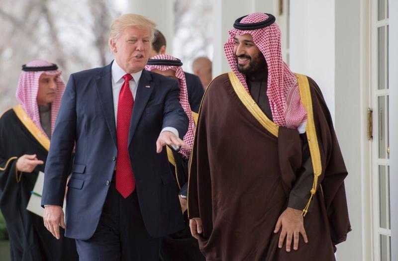 ترامب: إدارة بايدن خلقت فوضى بالمنطقة..وأريد عقد صفقة مع إيران