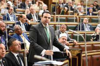 لماذا انكشفنا؟ عبد المنعم إمام يسأل وزير البترول بشأن الإخفاق في تنفيذ خطة تأمين الغاز