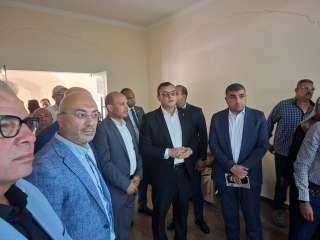 وزير الإسكان يتفقد المركز التكنولوجي لخدمة المواطنين بجهاز مدينة بدر ويتابع موقف المشروعات بالمدينة