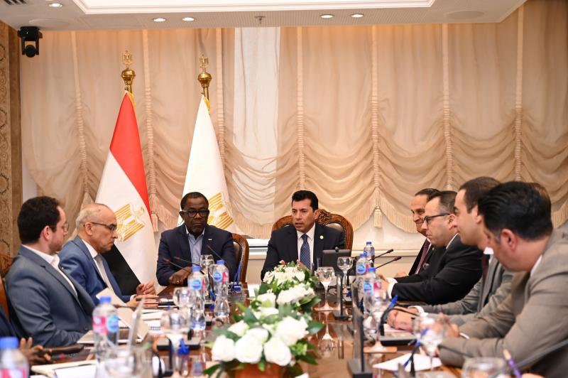 بوابة البرلمان