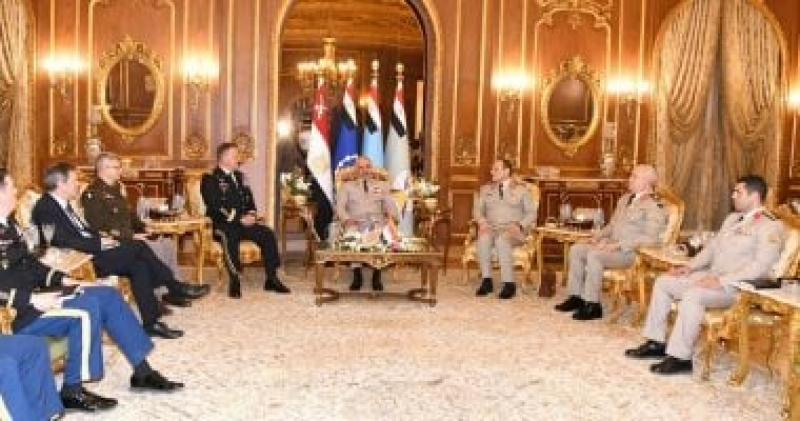 بوابة البرلمان