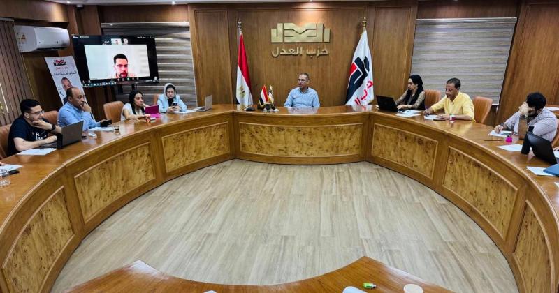 بوابة البرلمان