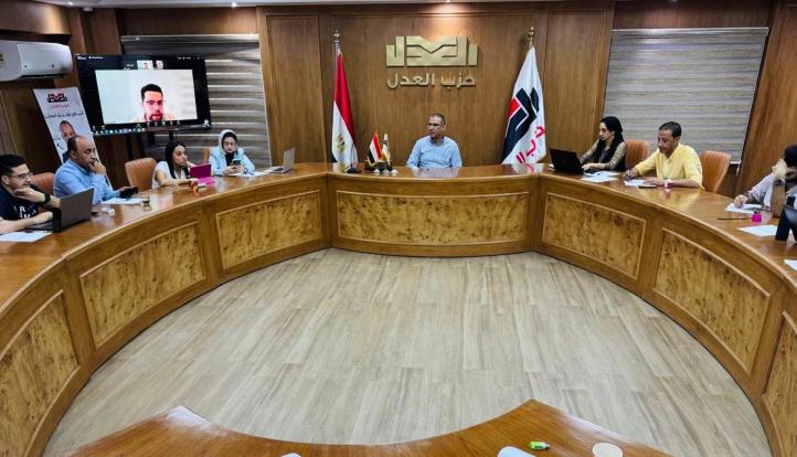غرفة عمليات “العدل” تتابع تصويت المصريين بالخارج في انتخابات الشيوخ 2025