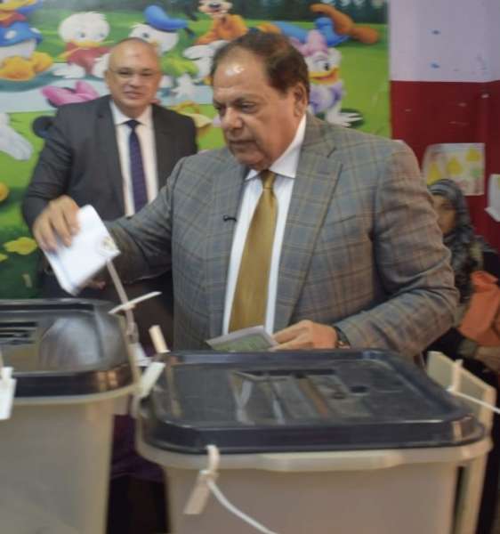 بوابة البرلمان