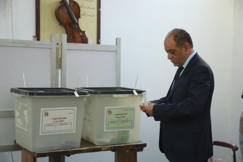 بوابة البرلمان
