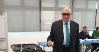 رئيس حزب حقوق الإنسان والمواطنة يدلى بصوته فى انتخابات مجلس الشيوخ 2025