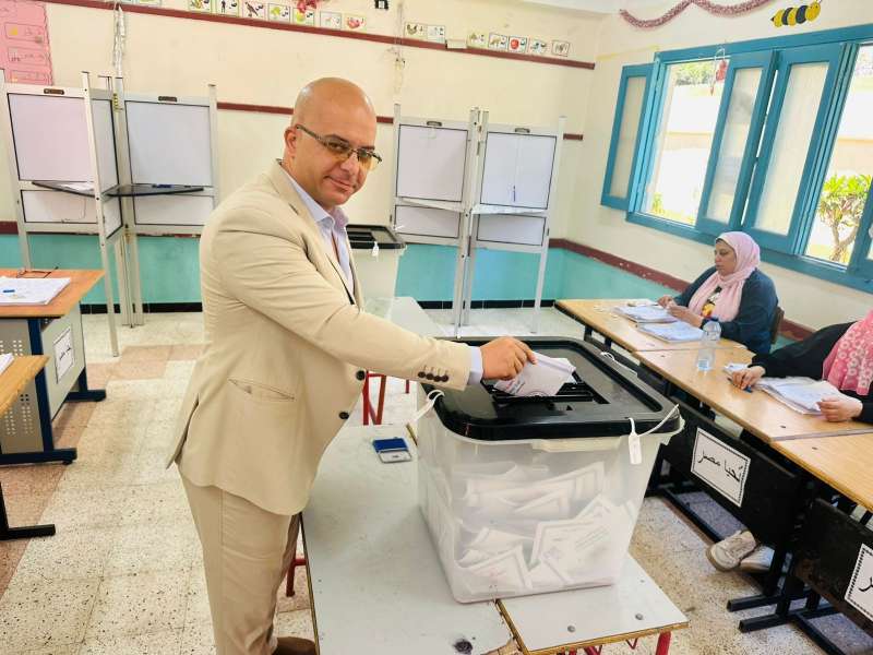 بوابة البرلمان