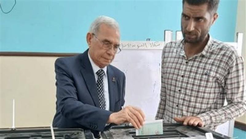 بوابة البرلمان
