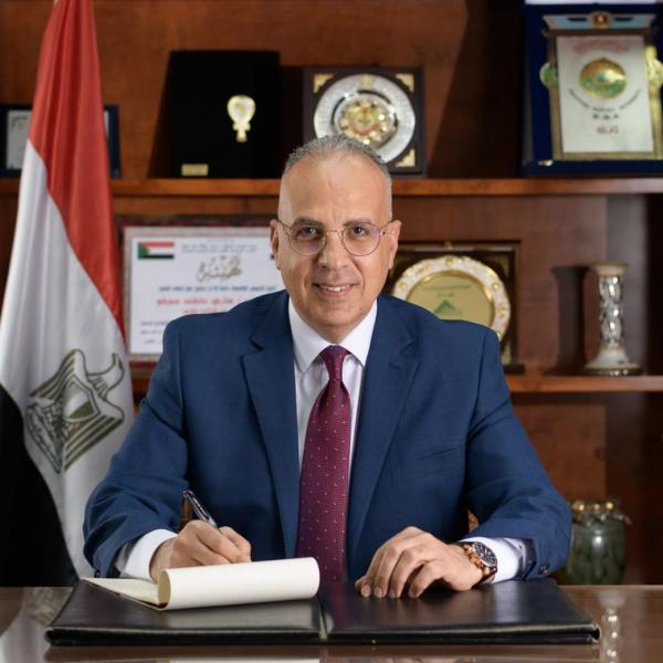الدكتور/ هاني سويلم وزير الموارد المائية والري