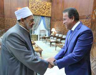 شيخ الأزهر ونائب رئيس الوزراء وزير الصحة يشهدان توقيع بروتوكول تعاون بين الأزهر الشريف ووزارة الصحة