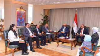 وزير العمل يبحث مع مجموعة البنك الدولي تفعيل التعاون في المجالات المشتركة