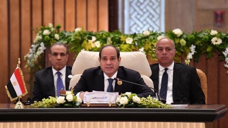 السيسي يدعو لإنشاء آلية عربية إسلامية لمواجهة التحديات الأمنية والسياسية والاقتصادية
