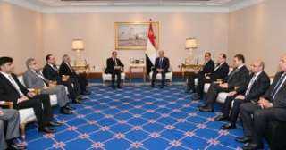 الرئيس السيسي لرئيس وزراء باكستان: مصر أول من حذر من تداعيات الحرب على غزة