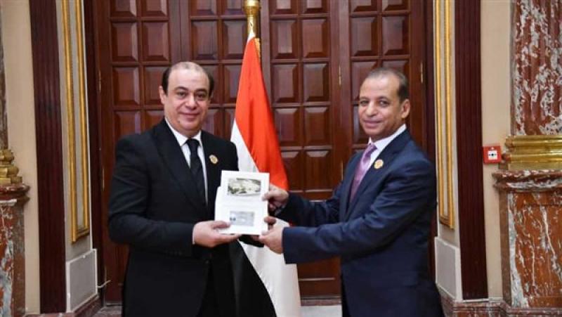 بوابة البرلمان