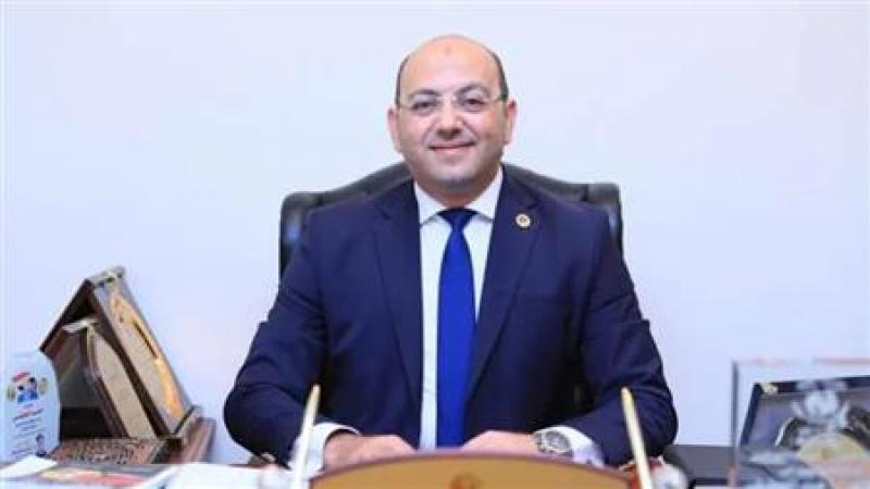 أحمد العطيفي الأمين العام المساعد وأمين تنظيم الجمهورية لحزب حماة الوطن