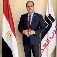 علاء السطوحى يتقدم بأوراق ترشحه لمجلس النواب عن دائرة سيدي سالم والرياض في كفر الشيخ