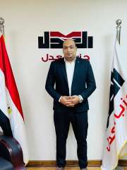 محمد أحمد حسني يتقدم بأوراق ترشحه لانتخابات النواب عن دائرة العاشر من رمضان بمحافظة الشرقية