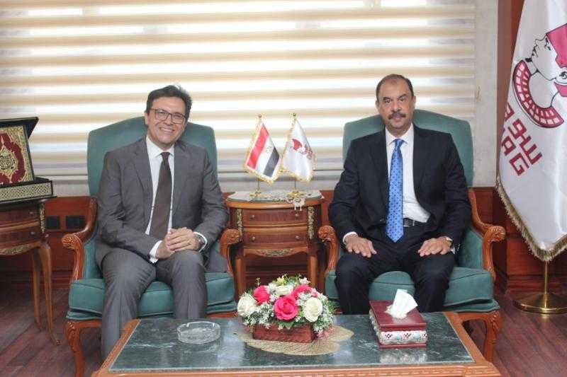 وزير الثقافة يلتقي محافظ سوهاج لبحث آليات تكثيف التعاون والتنسيق للانتهاء من أعمال تطوير “قصر ثقافة سوهاج” تمهيدًا لافتتاحه