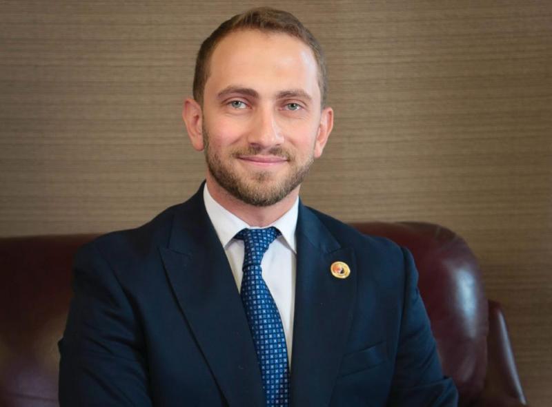 بوابة البرلمان