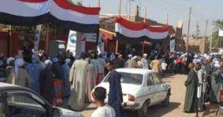 الائتلاف المصري لحقوق الإنسان يرصد انتشارًا ملحوظًا للافتات الدعائية أمام اللجان الانتخابية