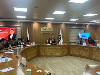 غرفة العمليات المركزية بحزب العدل تتابع على مدار الساعة سير المرحلة الأولى... غرفة العمليات المركزية بحزب العدل تتابع على مدار الساعة سير المرحلة الأولى من انتخابات مجلس النواب| صور 2025