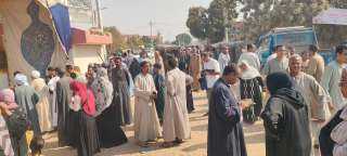 فرحة الصعايدة.. لجان الاقصر تواصل استقبال الناخبين