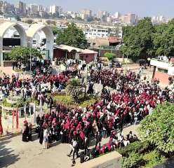 حشود وإقبال كثيف على التصويت بمركز وبندر سوهاج وجزيرة شندويل