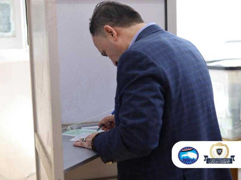 النائب محمد عبد الله زين الدين يدلي بصوته في انتخابات مجلس النواب 2025 بإدكو ويؤكد حرصه على استكمال مؤسسات الدولة