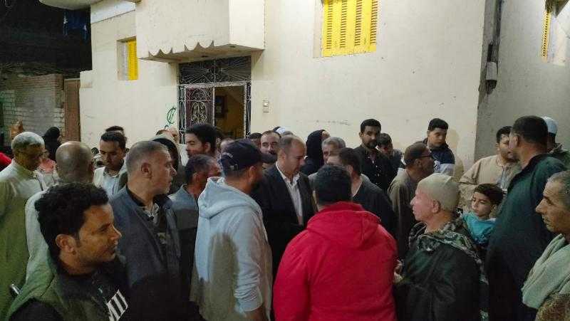 التفاف شعبي واسع حول نبيل عسكر في نزلة العارين دعمًا لمرشح حزب العدل.. صور