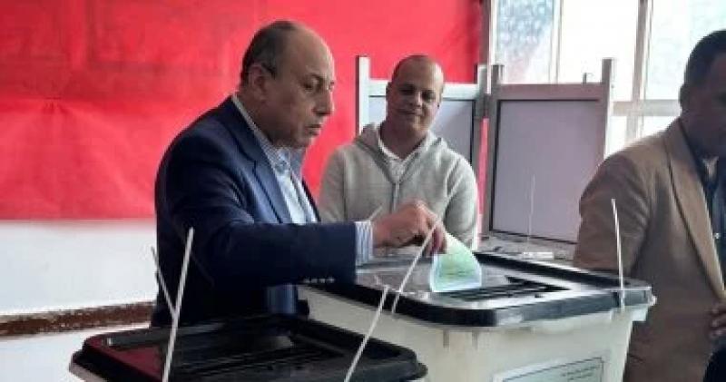  الفريق محمد عباس حلمي رئيس حزب حماة الوطن