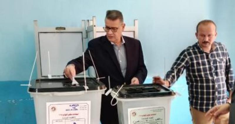 بوابة البرلمان