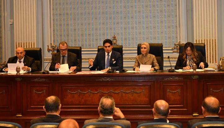 بمشاركة أشرف عبد الغني … اقتصادية الشيوخ تناقش قانون الضريبة العقارية بحضور ممثلي الحكومة
