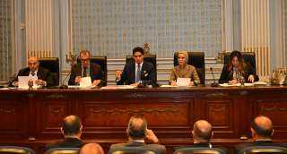 بمشاركة أشرف عبد الغني … اقتصادية الشيوخ تناقش قانون الضريبة العقارية بحضور... بمشاركة أشرف عبد الغني … اقتصادية الشيوخ تناقش قانون الضريبة العقارية بحضور ممثلي الحكومة