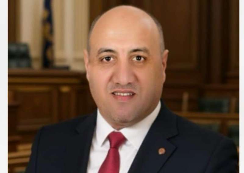 بوابة البرلمان