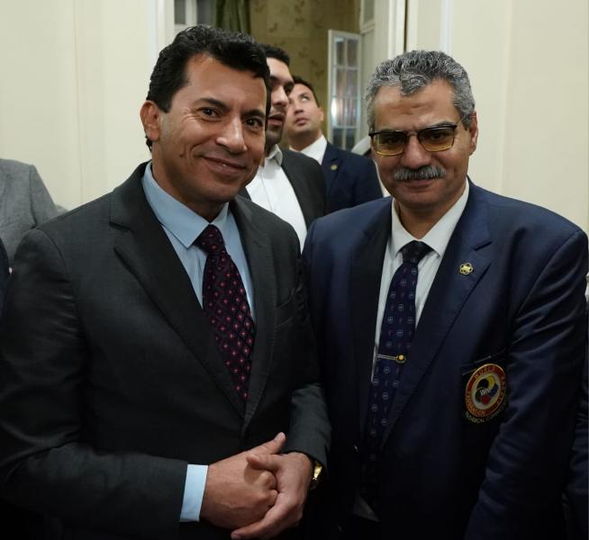 بوابة البرلمان